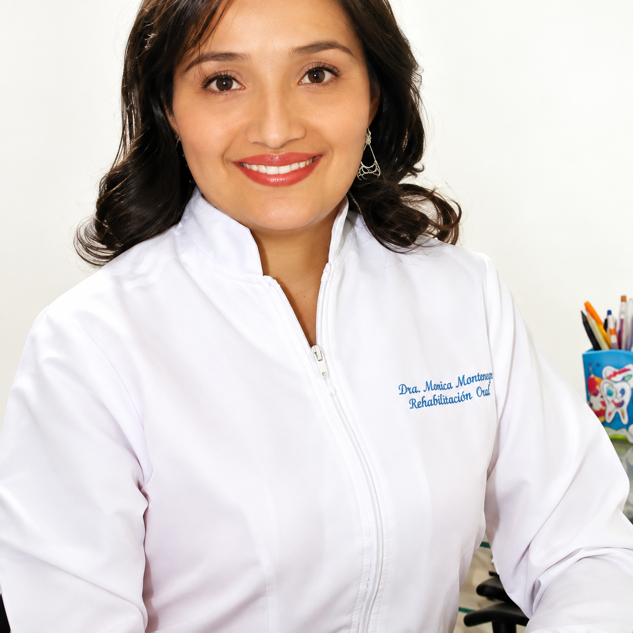 Dra. Mónica Montenegro